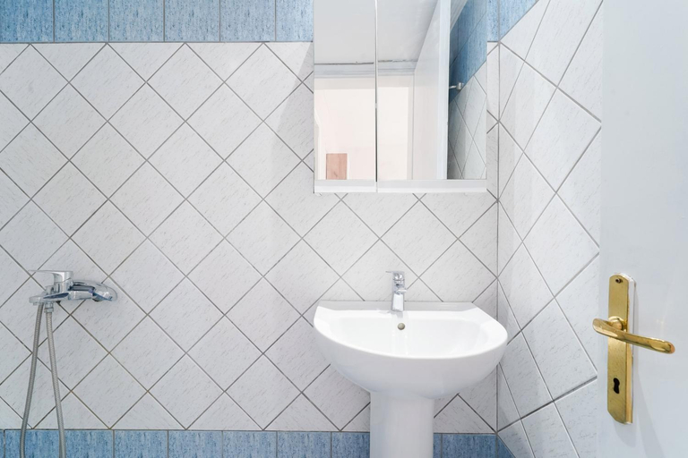Bathroom 3, Solere Apartments, East Macedonia and Thrace