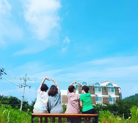 Others 5, Namhae Family House, Namhae