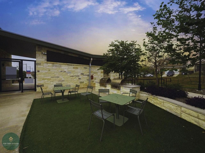 Interior 3, Modern 3BR Home in San Antonio, Bexar