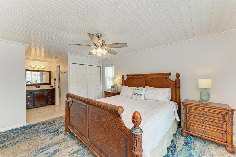 Bedroom 2, Anna Maria Island Beach Waves, Manatee