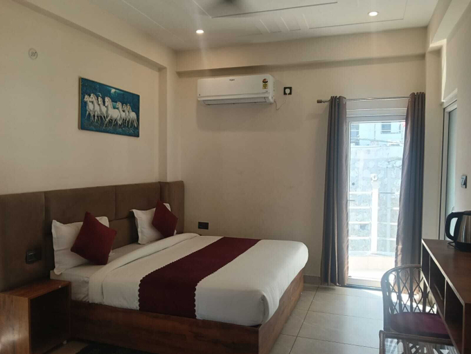 Room 3, La Casa Bonita, Tehri Garhwal