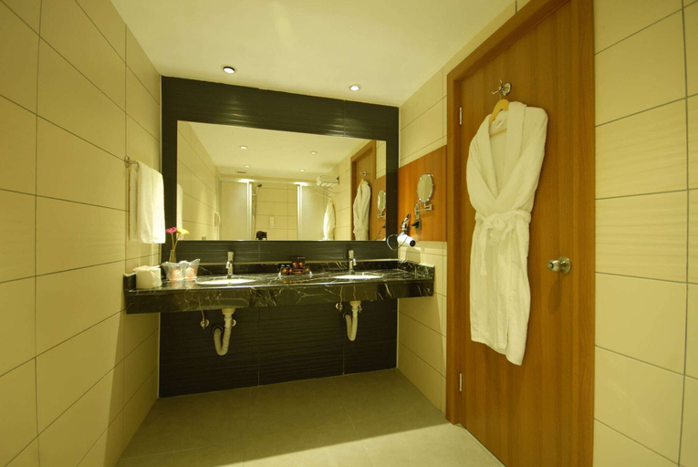 Bathroom, Suhan Cappadocia Hotel & Spa, Avanos