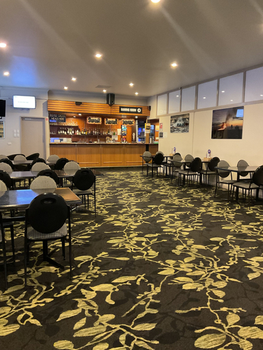 Food & Drinks 5, Heemskirk Motor Hotel, West Coast