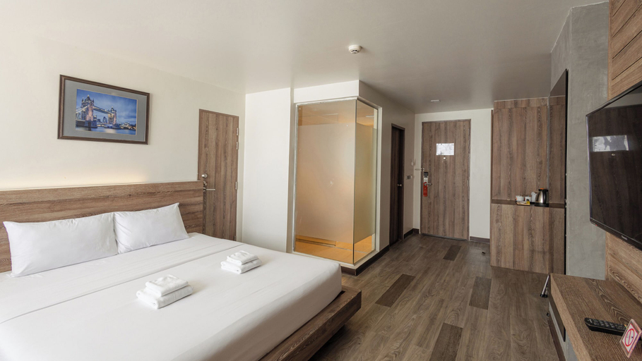 Bedroom 3, B2 Bangna Premier Hotel, Prawet