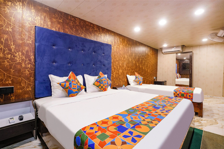 Room 5, Via Royale castle beach Home - 300M From Calangute Beach, South Goa