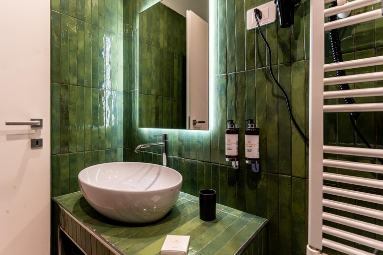 Bathroom 2, Fantini rooms- San Pietro, Roma