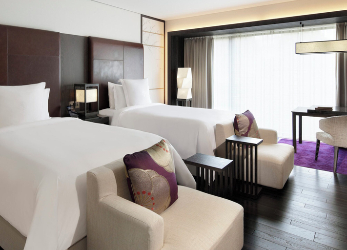 Bedroom 5, Four Seasons Hotel Kyoto, Kyoto