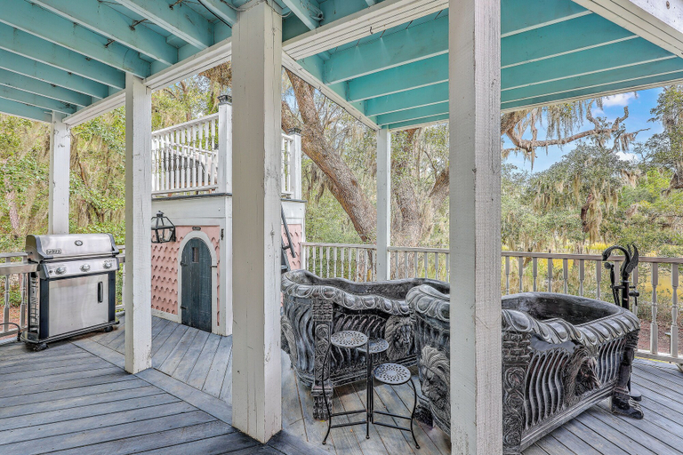 Interior 2, The Charleston Treehouse, Charleston
