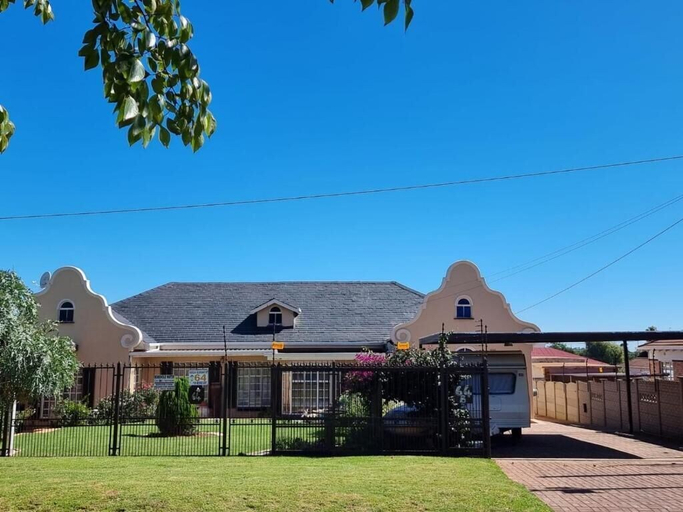 Exterior & Views, Danrit Guesthouse, City of Johannesburg