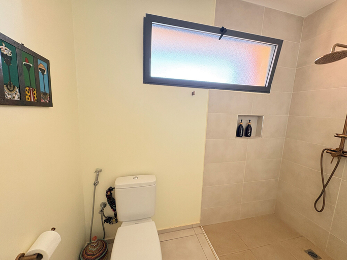 Bathroom 4, Lodge Terre et Mer, Mbour