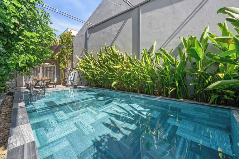 Pool 2, Cam On Beach 4-Bedroom Pool Villa, Da Nang
