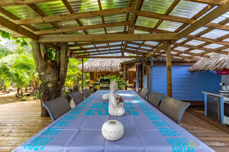Room 2, Beachfront Bungalows With Zen Charm