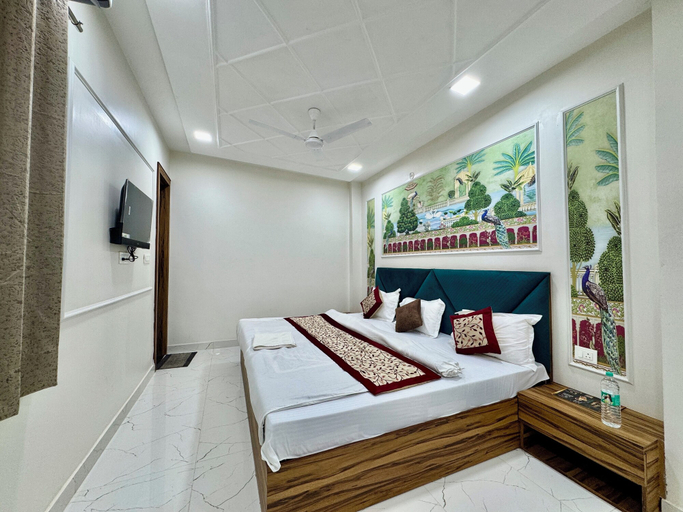 Room 5, SR PALACE, Mathura
