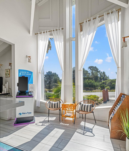 Public Area 2, The Stargazer Inn and Suites, Monterey