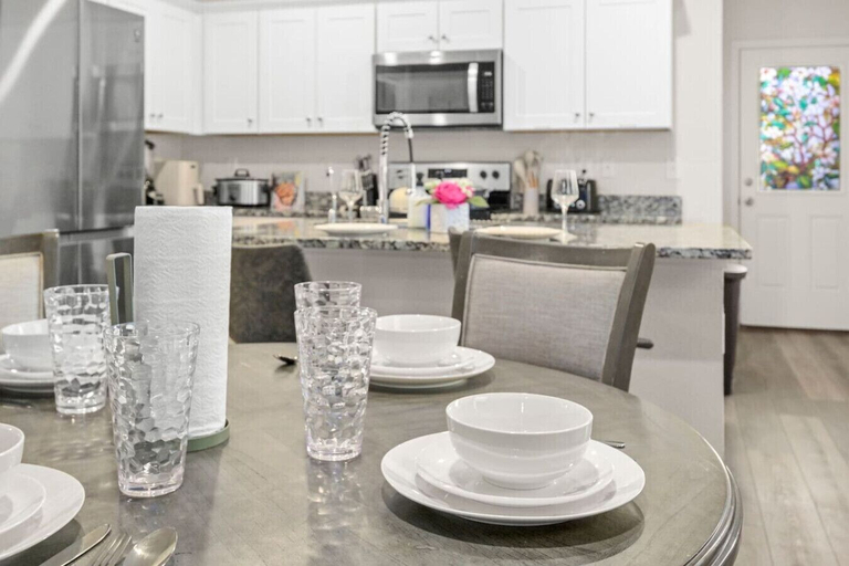 Interior 4, Modern 3BR Home in San Antonio, Bexar