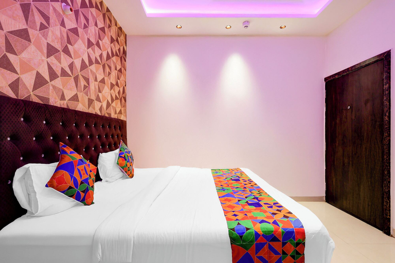 Room 3, FabHotel Royal Residency - Nr. Barra World Bank Crossing, Kanpur Nagar