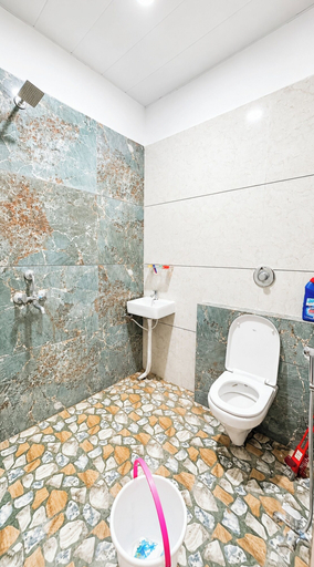 Bathroom, Hotel N Comfort Near Jyotirlinga Temple, Ujjain
