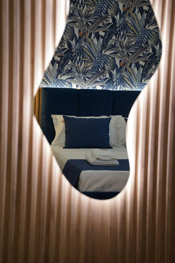 Room 2, lumera hotel albania, Durrësit