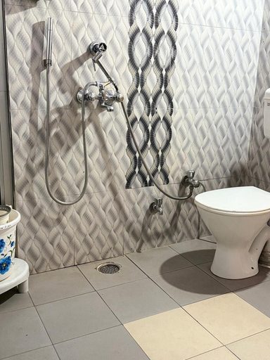 Bathroom 4, Crown Plaza Heritage, Jodhpur