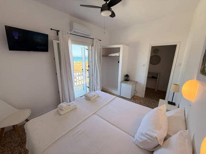 Bedroom 2, Windmill Rooms, South Aegean