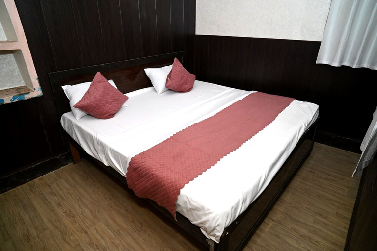 Room 3, New Bala Ji, Varanasi