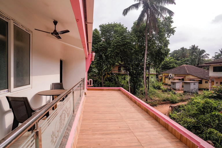 Lobby 4, Via Royale castle beach Home - 300M From Calangute Beach, South Goa