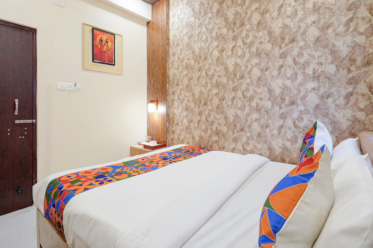 Room 2, Fabhotel Grant Heights - Nr. Biju Patnaik International Airport, Khordha