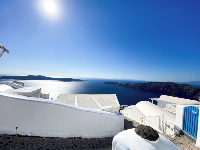 Exterior 2, Esmi Suites Santorini, South Aegean