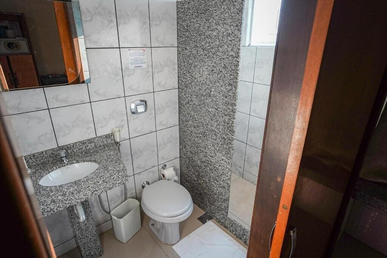 Bathroom 4, Garcia Palace Hotel, Sinop