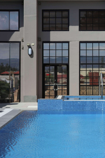 Sport & Beauty 2, Stamford Grand Adelaide, Adelaide