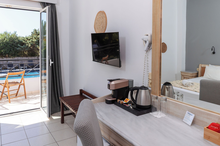 Bedroom 4, Naiades Hotel by Estia, Crete