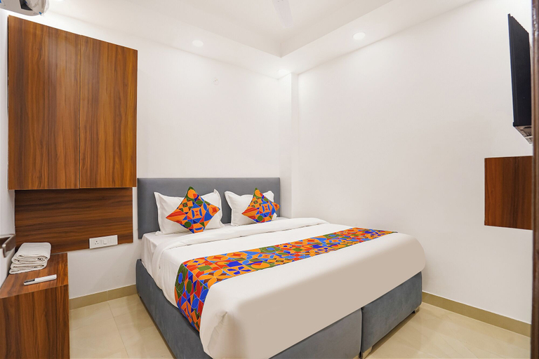 Room 3, FabHotel Ostan Stayz 15 - Noida Sector-15, Gautam Buddha Nagar