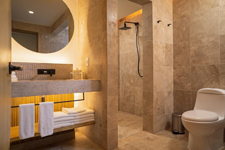 Bathroom 2, Kimpton Tres Rios All Inclusive by IHG, Cozumel