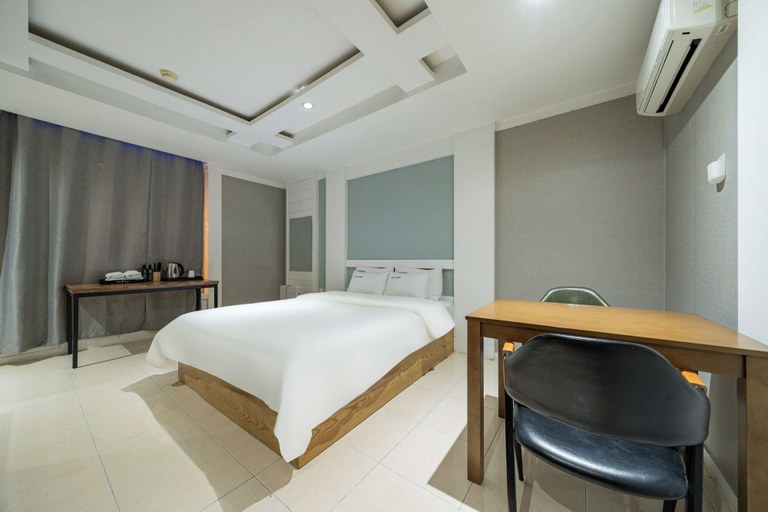 Bedroom 2, Cat's Hotel, Bucheon