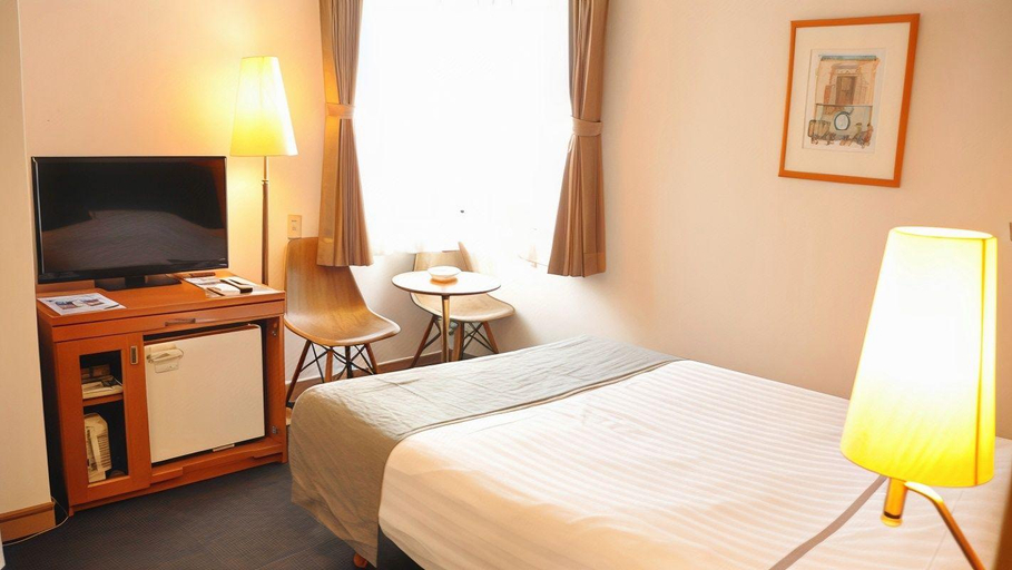 Bedroom 2, Hotel Aria, Numazu