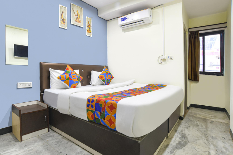 Bedroom 5, FabHotel BR Green, Mahalaxmi Nagar, Indore