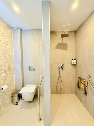 Bathroom 3, Kapetánissa Concept Studios, Crete