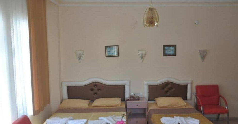 Room 4, Aysu Tunc Hotel, Antalya