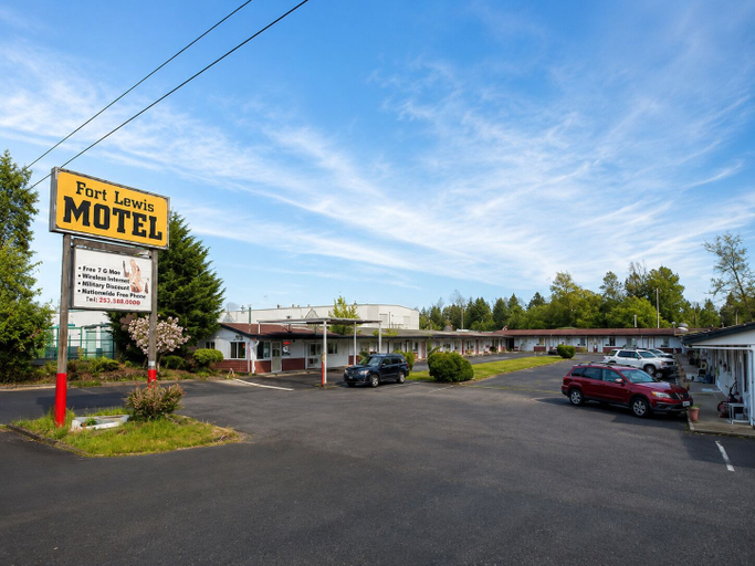 Exterior 2, Fort Lewis Extended Stay Motel - JBLM, Pierce