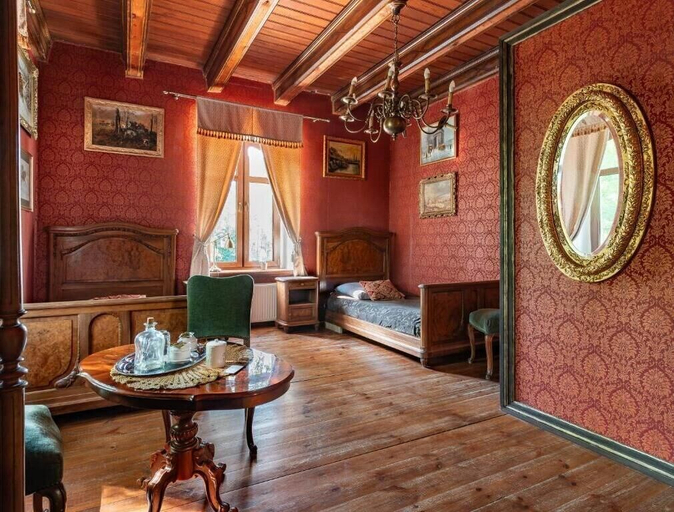 Interior 5, Dwór Mysinek, Starogard