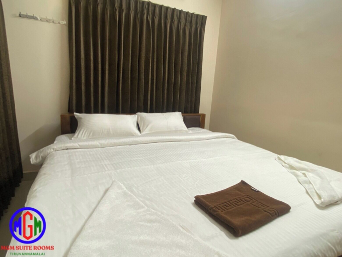 Room 5, MGM Suite Rooms, Tiruvannamalai