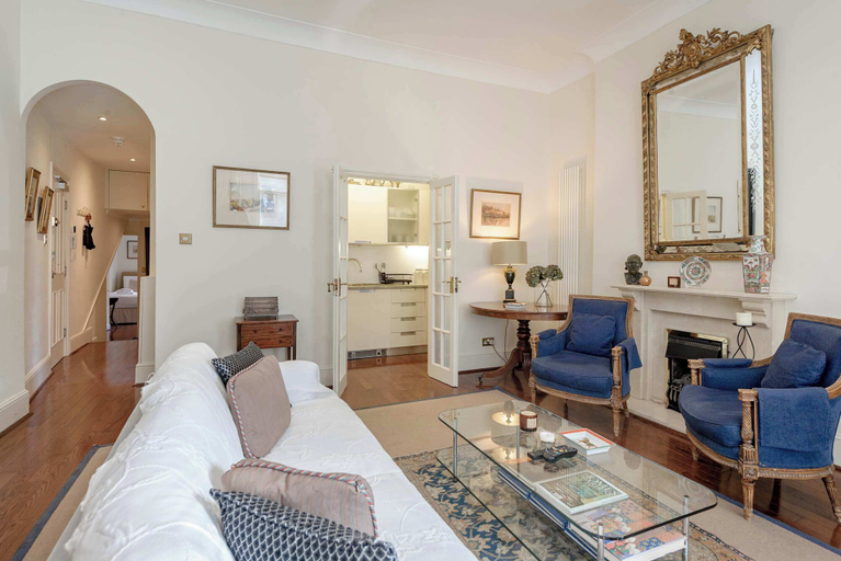 Interior 4, Charming 2 Bedroom Flat - Knightsbridge, London