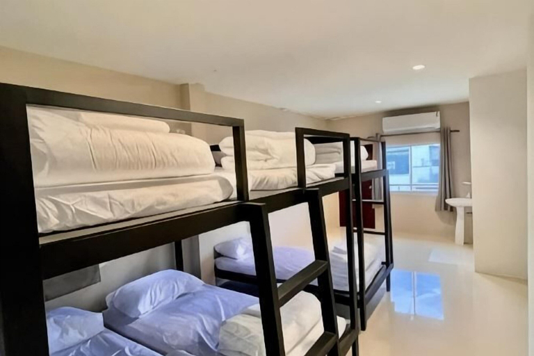 Room 2, Lamoon 90s, Hat Yai
