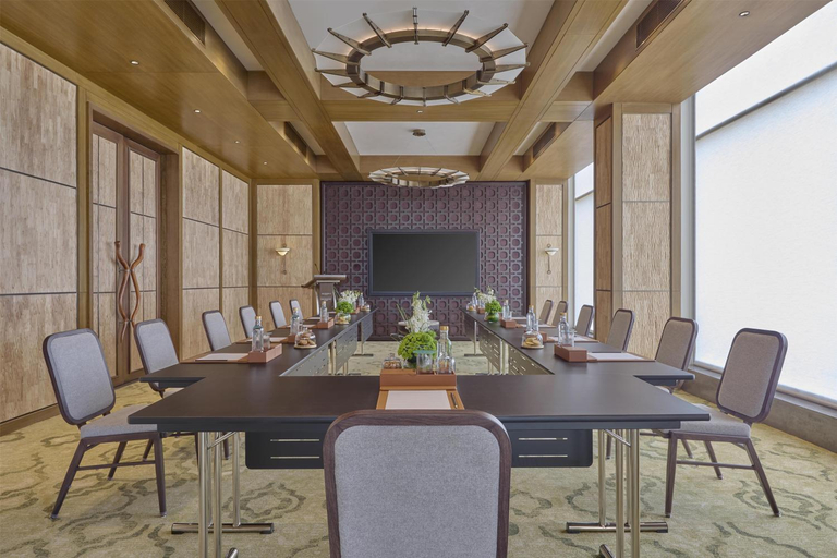 Meeting room / ballrooms 5, Slohh by Roach Bengaluru, Curio Collection by Hilton, Bangalore