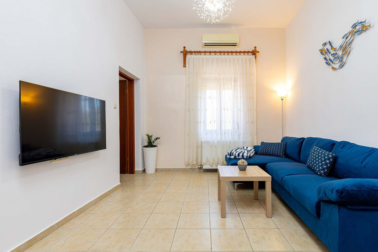 Room 3, Crete Charming Countryside Retreat Private Garden, Crete