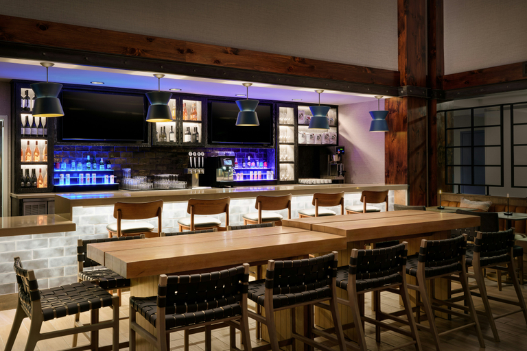 Food & Drinks 4, Martis Valley Lodge, Tapestry Collection by Hilton, Nevada