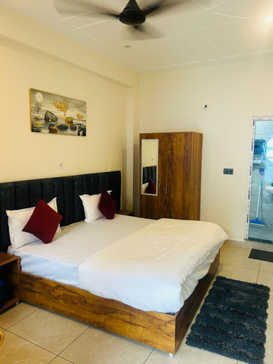 Room 2, La Casa Bonita, Tehri Garhwal