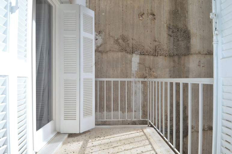 Others 3, A cozy minimal apartment at Koukaki, Attica