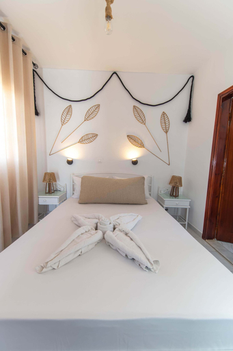 Bedroom 5, Lunar Santorini Hotel, South Aegean