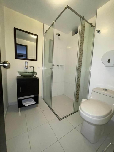 Bathroom 3, Hotel Alojate In, Santafé de Bogotá